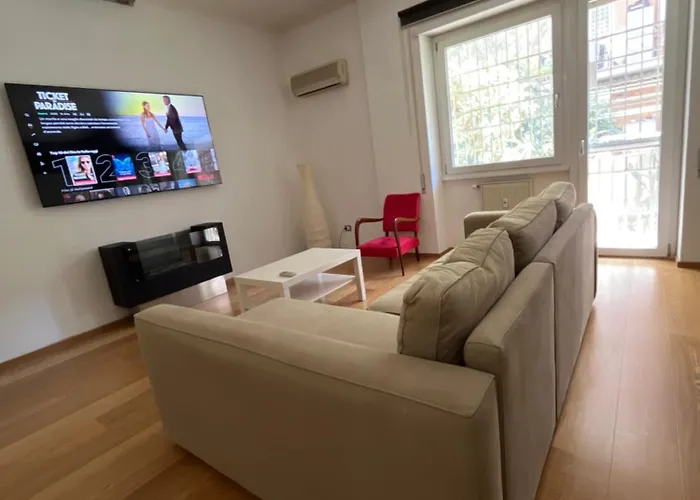 Acquedotto The House Roma