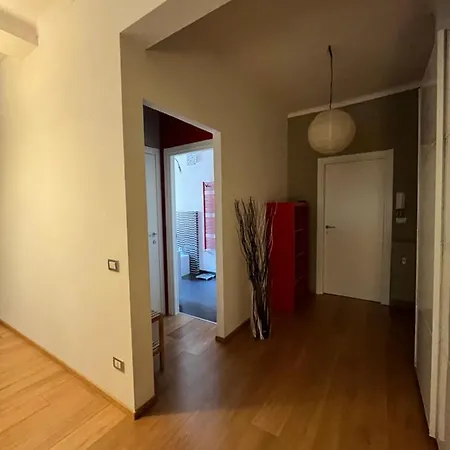 Apartment Jacuzzi Sestius