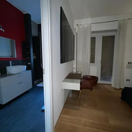 Jacuzzi Sestius Apartment *